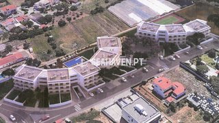 Terreno de 13 460 m² em Faro