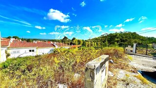 Terreno em Sesimbra · 336 m² · 96 500 €
