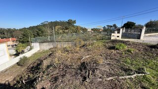 Land for sale in Sesimbra, Portugal — €97,000