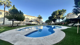 2-bedroom apartment with pool in Sant Cugat del Vallès