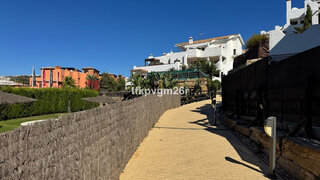 2-bedroom apartment with pool in Sant Cugat del Vallès