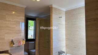 2-bedroom apartment with pool in Sant Cugat del Vallès