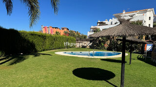 2-bedroom apartment with pool in Sant Cugat del Vallès