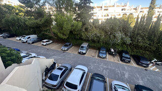 2-bedroom apartment with pool in Sant Cugat del Vallès