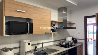 2-bedroom apartment with pool in Sant Cugat del Vallès