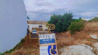 Land for sale in Lagoa, Portugal — €97,500