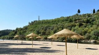 Terreno em Constância · 101 m² · 285 000 €