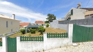 Terreno para venda em Almada, Portugal — 150 000 €