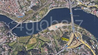 Land for sale in Vila Nova de Gaia, Portugal — €440,000
