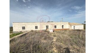 Land for sale in Albufeira, Portugal — €560,000