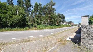 Land for sale in Santa Maria da Feira, Portugal — €690,000