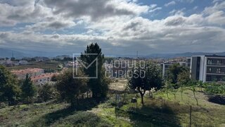 Land for sale in Lamego, Portugal — €500,000