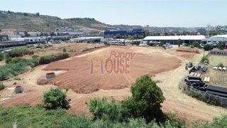 Land for sale in Loures, Portugal — €3,150,000