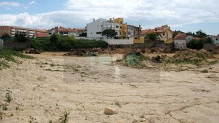 Land for sale in Vila Nova de Gaia, Portugal — €3,200,000