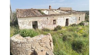 Land for sale in Albufeira, Portugal — €400,000