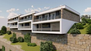 Land for sale in Marco de Canaveses, Portugal — €690,000
