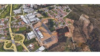 Land for sale in Oliveira de Azeméis, Portugal — €480,000