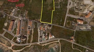 Land for sale in Peniche, Portugal — €960,000
