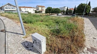Land for sale in Cascais, Portugal — €3,650,000