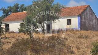 Land for sale in Santiago do Cacém, Portugal — €2,350,000