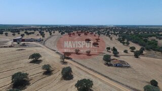 Land for sale in Ferreira do Alentejo, Portugal — €3,200,000