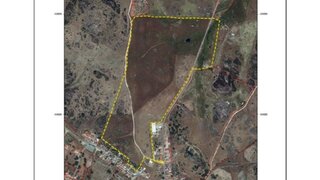 Terreno de 230 215 m² em Portalegre