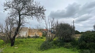 Land for sale in Silves, Portugal — €445,000