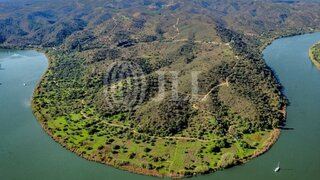 Land for sale in Alcoutim, Portugal — €3,950,000