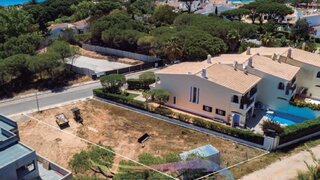 Land for sale in Loulé, Portugal — €2,275,000