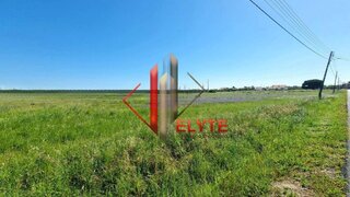 Land for sale in Benavente, Portugal — €700,000