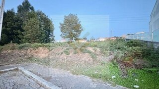 Land for sale in Vila Nova de Gaia, Portugal — €550,000