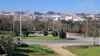 Terreno de 1756 m² em Porto
