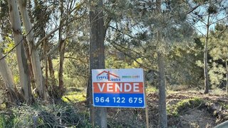 Land for sale in Óbidos, Portugal — €410,000