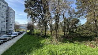 Land for sale in Vila Nova de Gaia, Portugal — €1,402,000