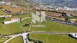 Land for sale in Peso da Régua, Portugal — €850,000