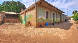 Land for sale in Portimão, Portugal — €495,000