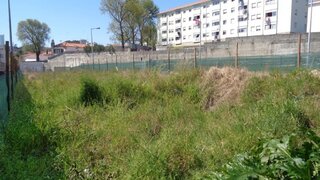 Terreno de 810 m² em Porto