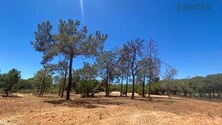 Land for sale in Loulé, Portugal — €800,000