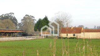 Terreno de 440 208 m² em Aveiro