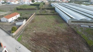 Land for sale in Torres Vedras, Portugal — €400,000