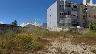 Terreno de 774 m² em Lisboa