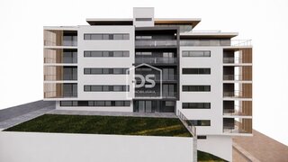 Terreno de 360 000 m² em Guarda