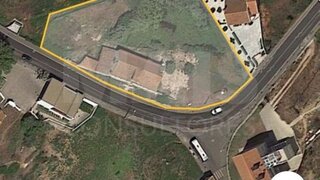 Land for sale in Nazaré, Portugal — €1,600,000