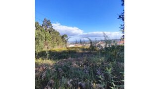 Land for sale in Santa Maria da Feira, Portugal — €640,000