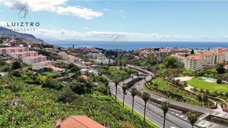 Land for sale in Funchal, Portugal — €400,000