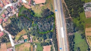 Land for sale in Santa Maria da Feira, Portugal — €500,000