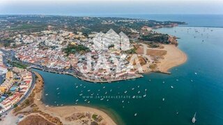 Terreno de 29 940 m² em Lagoa