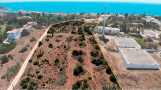 Land for sale in Lagos, Portugal — €1,890,000