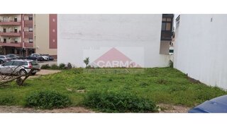 Terreno em Setúbal · 300 m² · 600 000 €