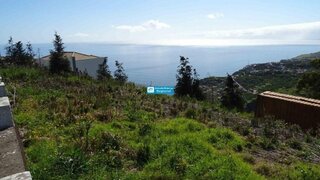 Land for sale in Calheta (Madeira), Portugal — €600,000
